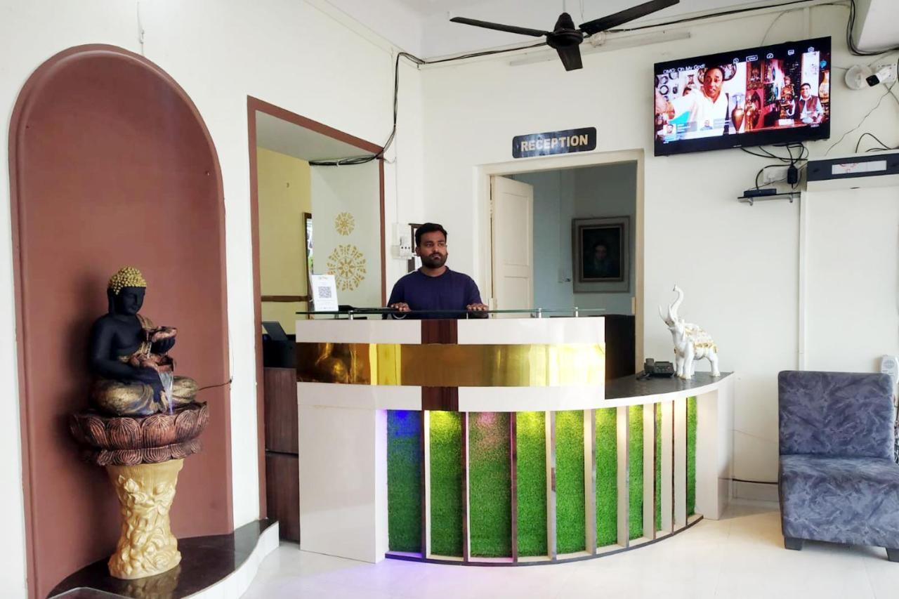 Hotel Kumkum Chhaya Panna Buitenkant foto